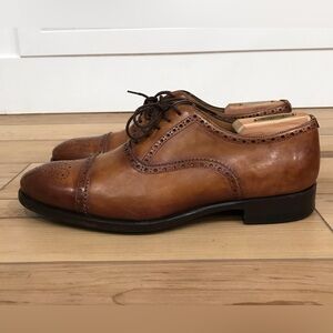 Magnanni Men's Hipolito Lace Up Medallion Cap Toe Dress Shoes Size 9.5